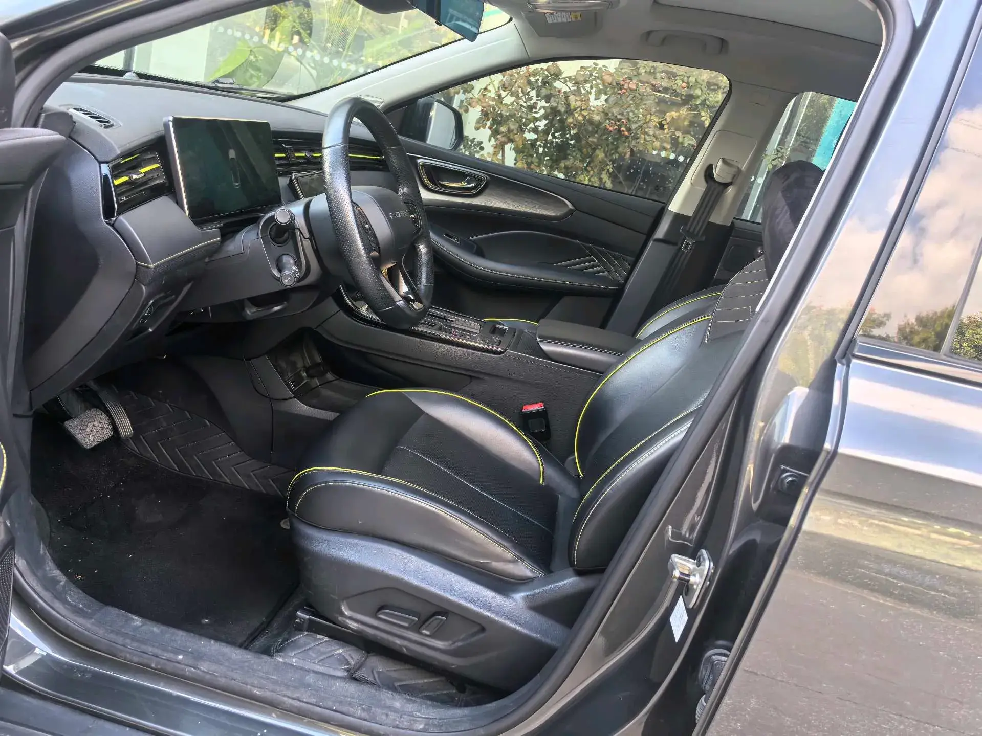 2021 ROEWE RX5 thumbnail 4