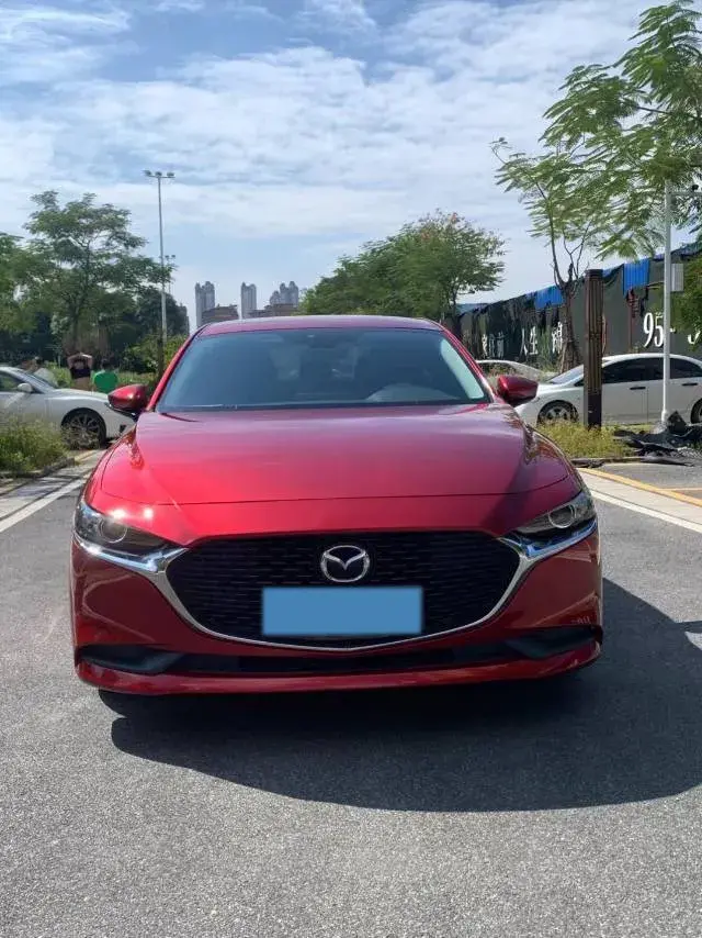 2020 MAZDA 3 thumbnail 2
