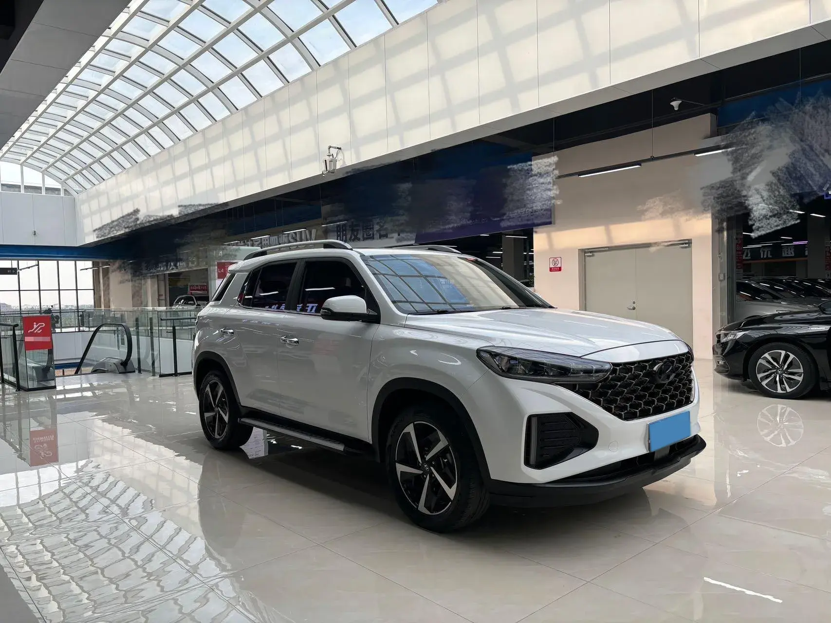 2021 HYUNDAI IX35 thumbnail 3