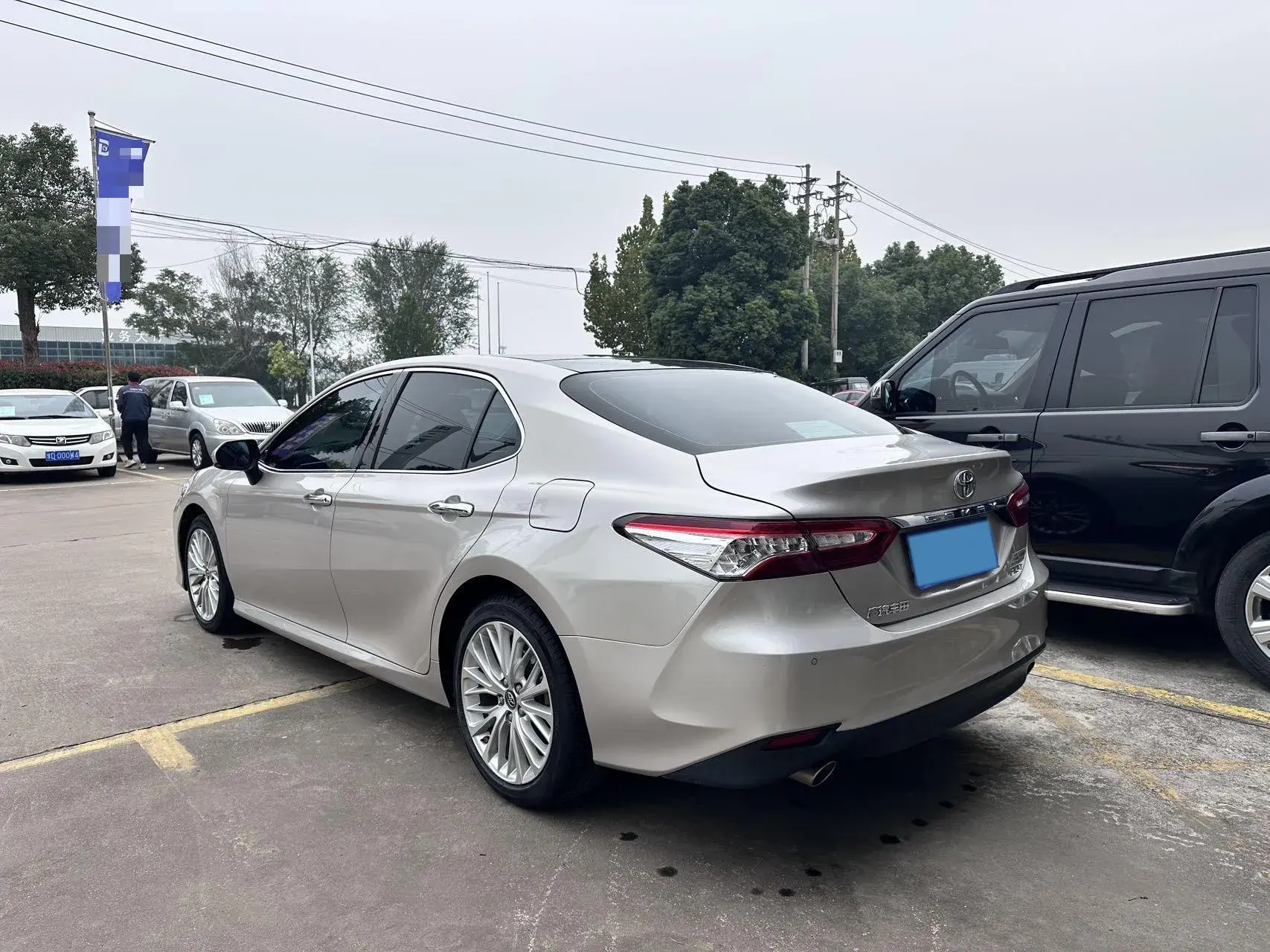 2019 TOYOTA CAMRY thumbnail 4