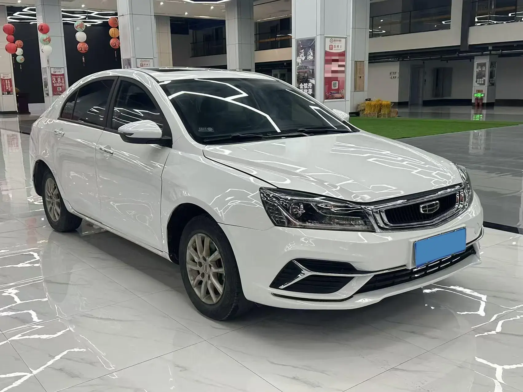 2020 GEELY EMGRAND thumbnail 3