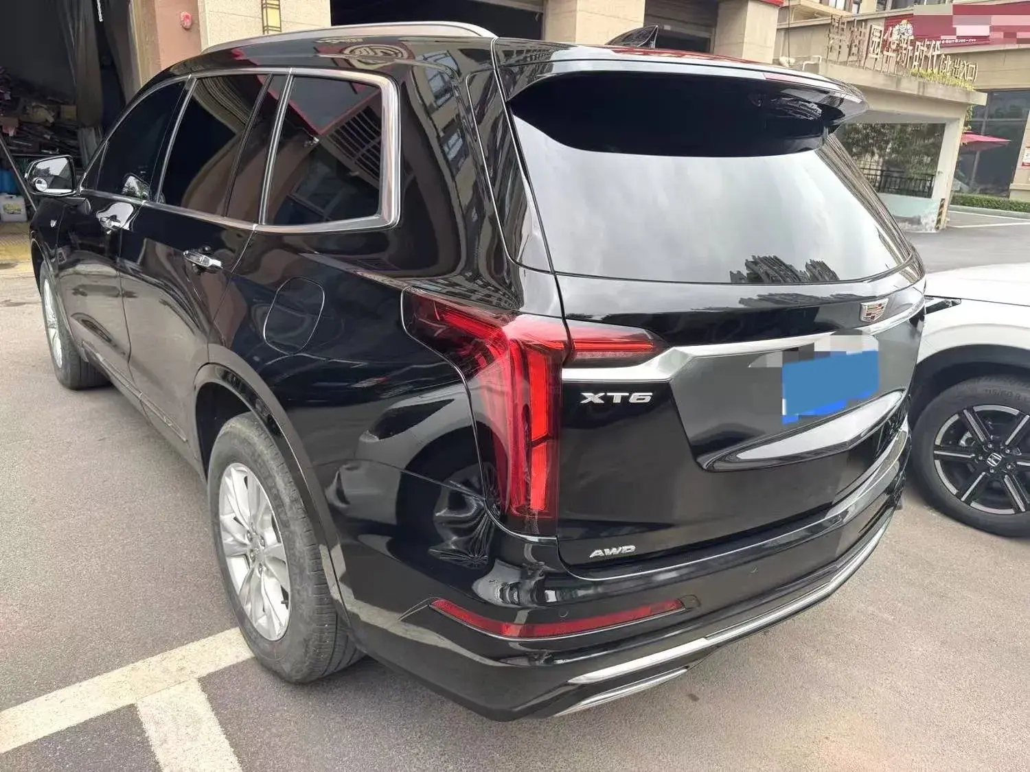 2022 CADILLAC XT6 thumbnail 2