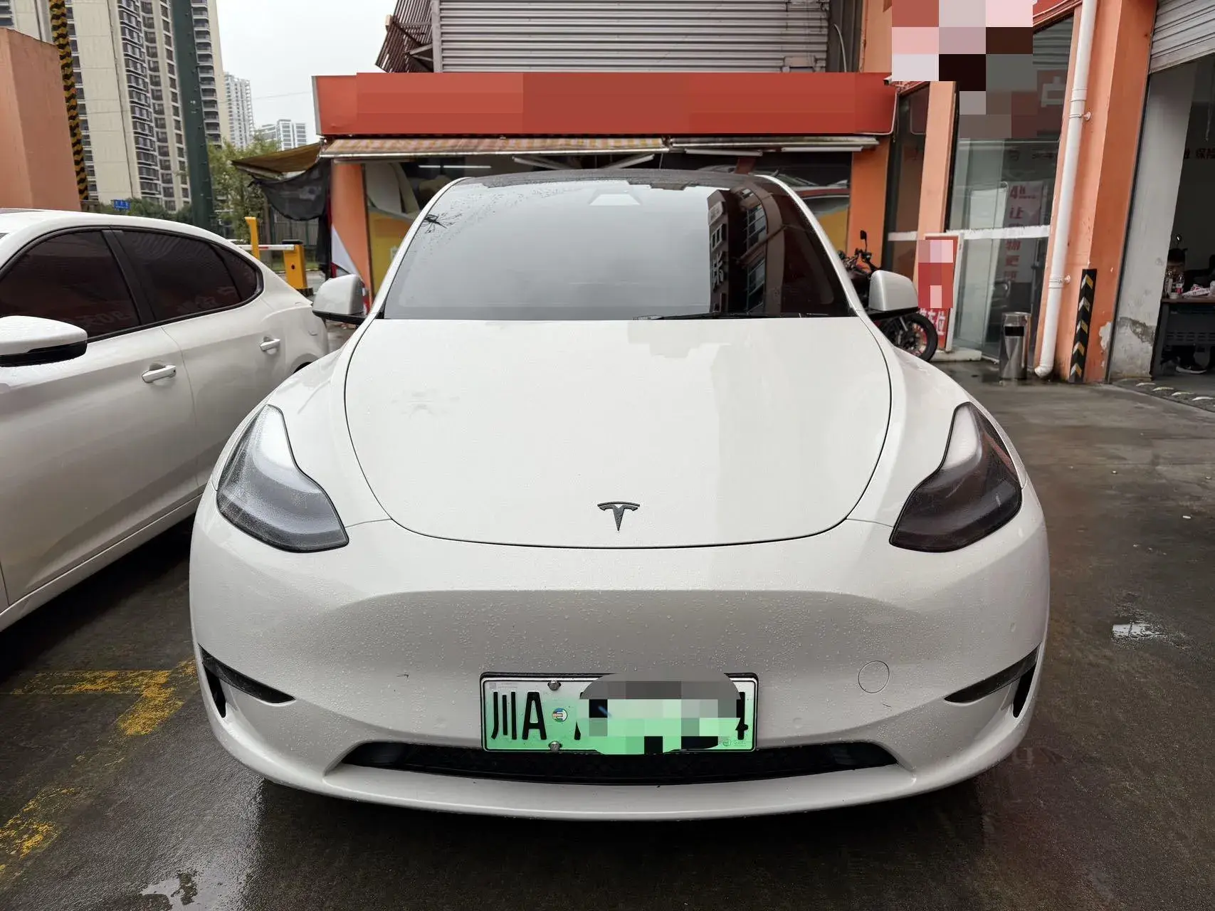 2023 TESLA MODEL thumbnail 2