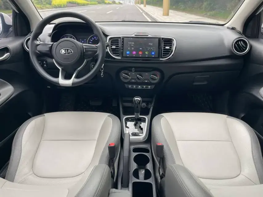 2019 KIA PEGAS thumbnail 3