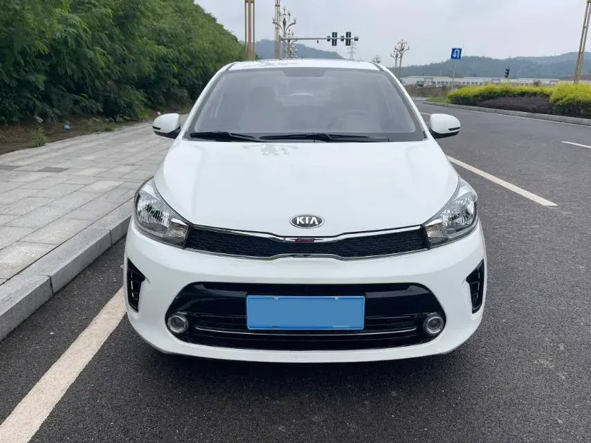 2019 KIA PEGAS thumbnail 2