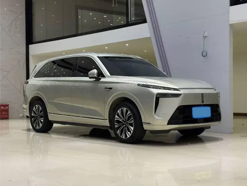 2023 WEY BLUEMOUNTAIN thumbnail 3