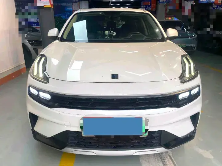 2020 LYNK&CO 06 thumbnail 2