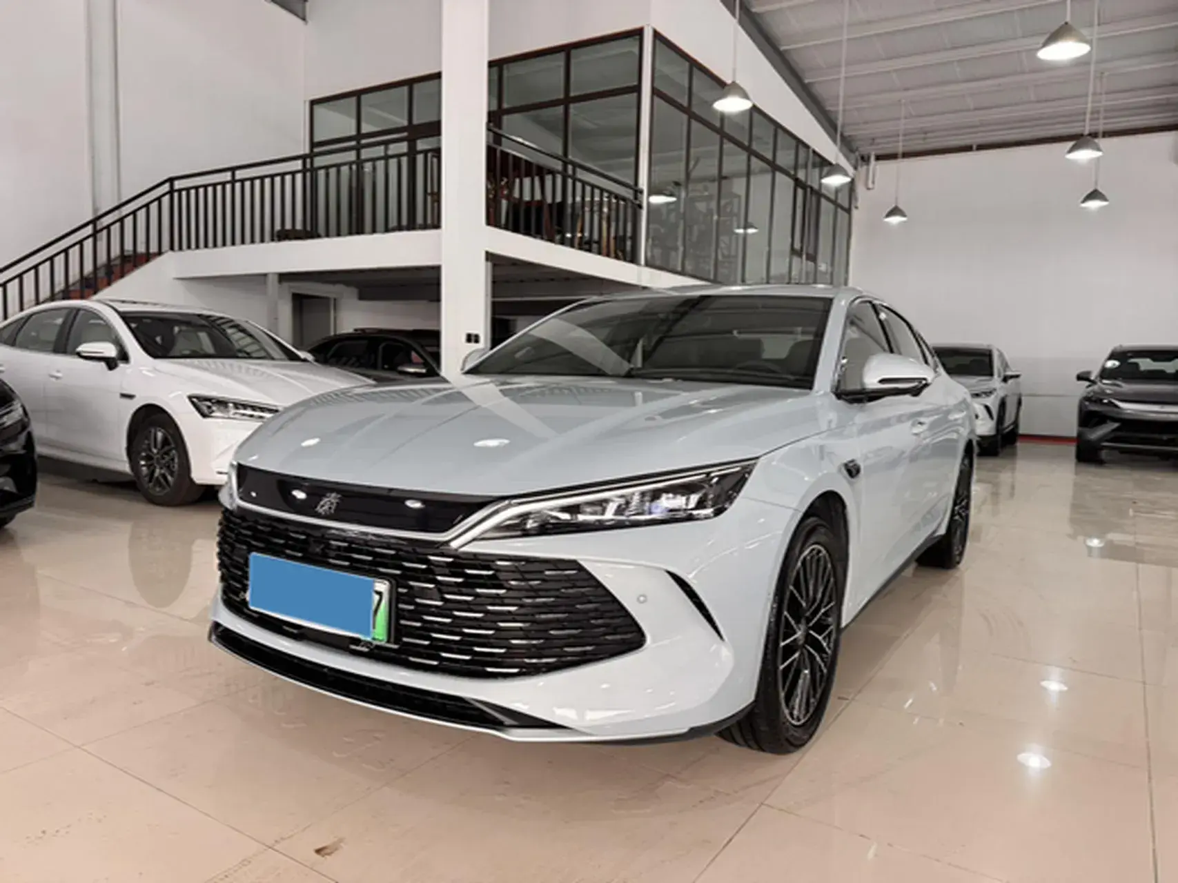 2025 BYD QINL view 1