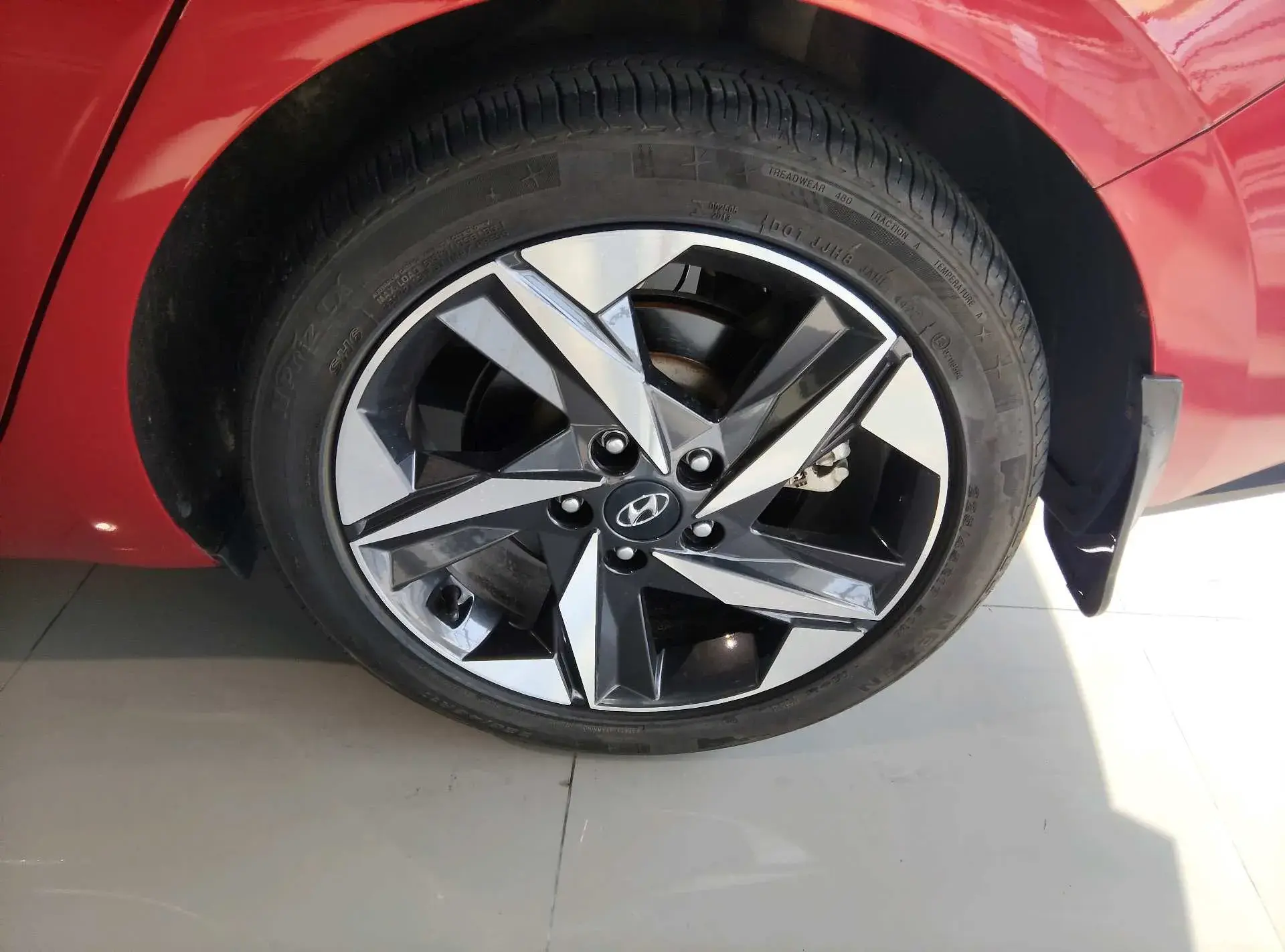 2022 HYUNDAI ELANTRA thumbnail 4