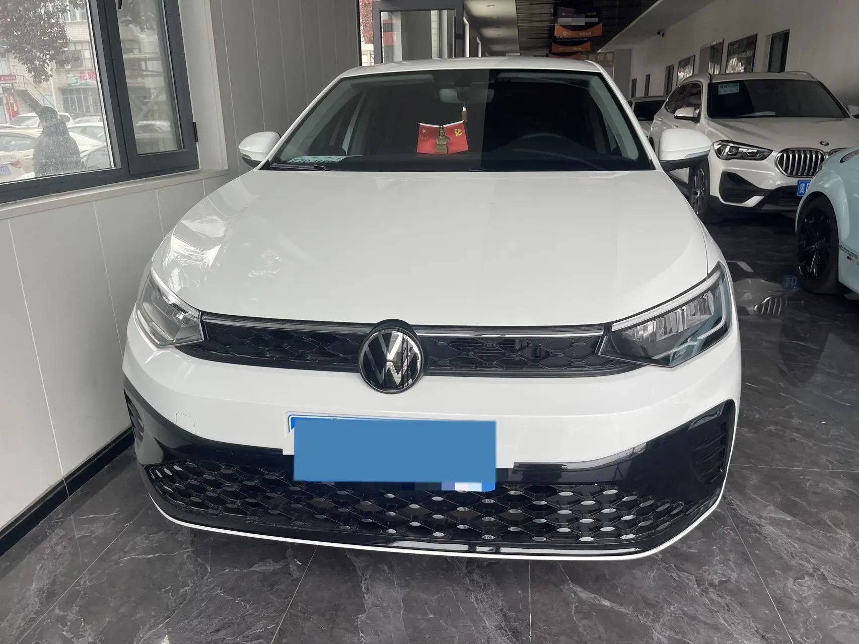 2025 VOLKSWAGEN LAVIDA thumbnail 2