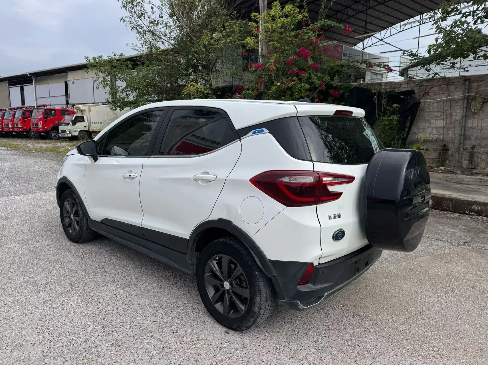 2018 BYD YUAN thumbnail 4