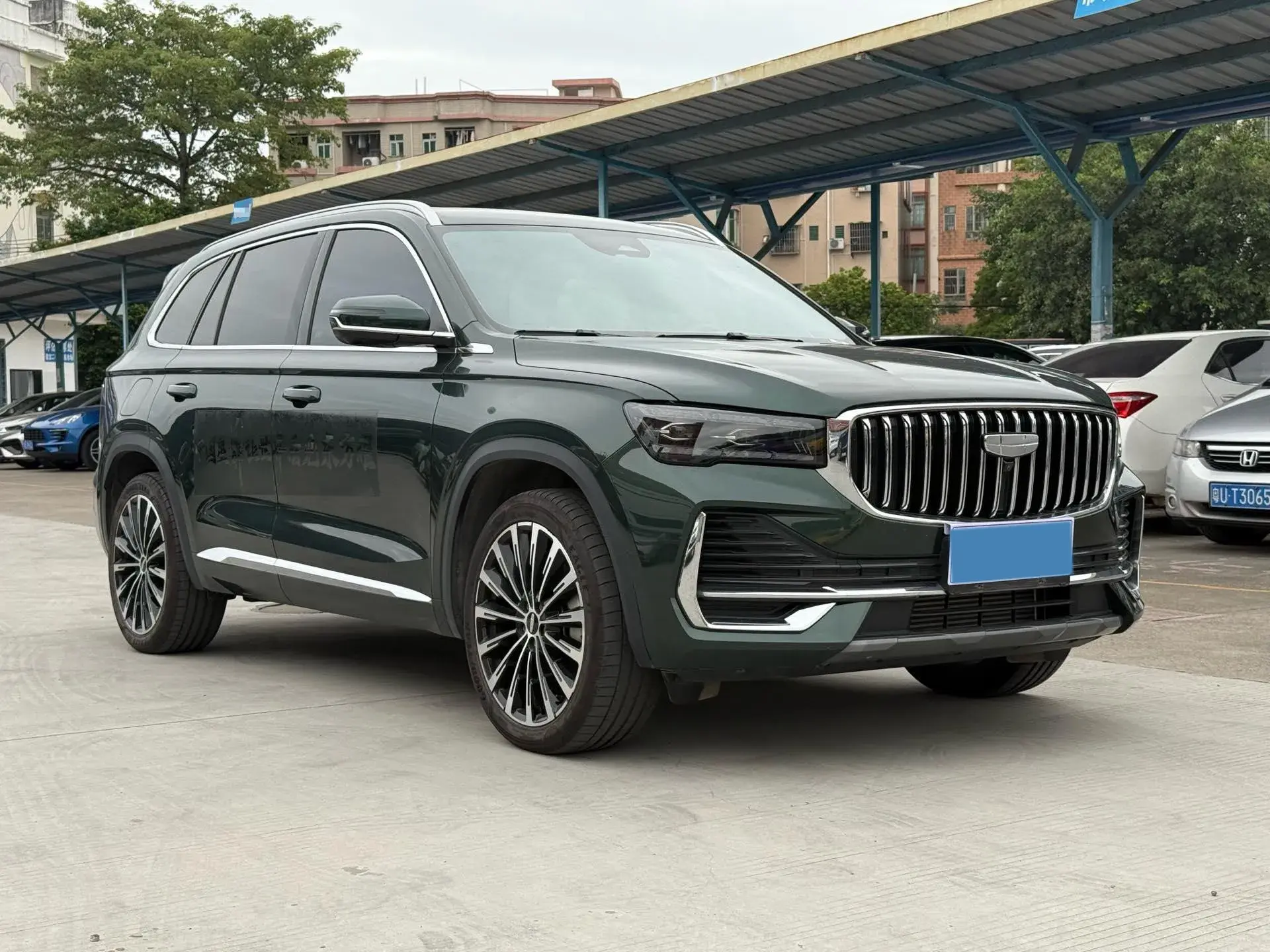 2021 GEELY MONJARO thumbnail 2