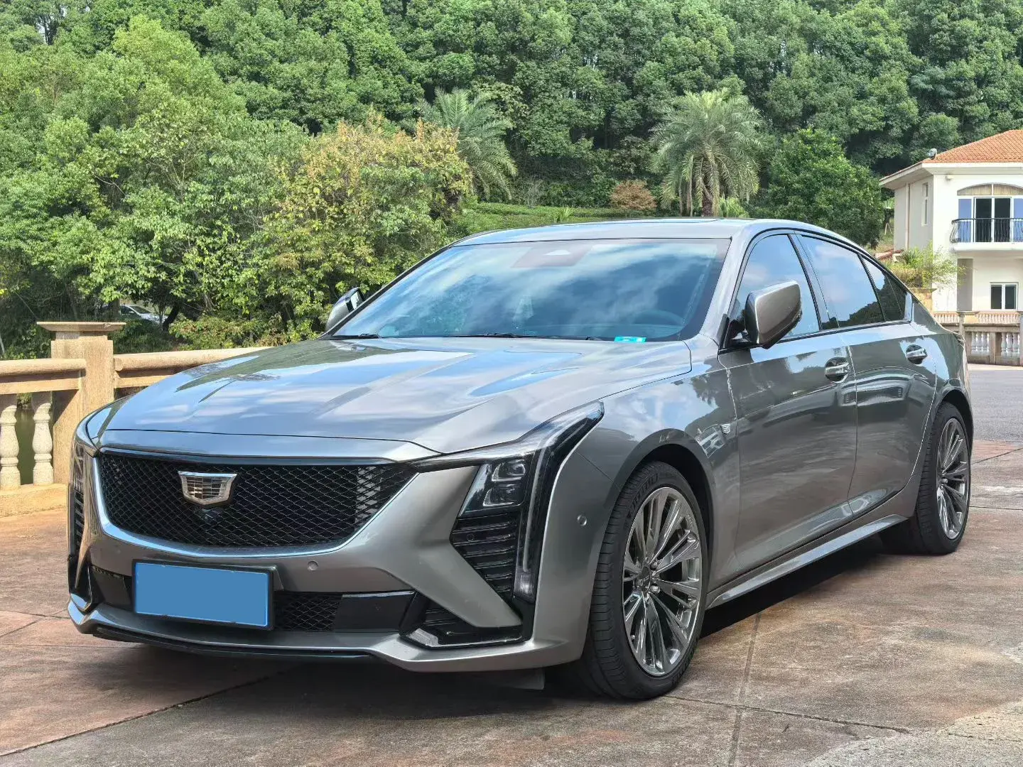 2023 CADILLAC CT5 view 1