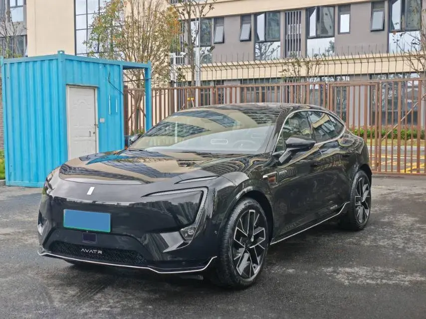 2024 AVATR 11 view 1