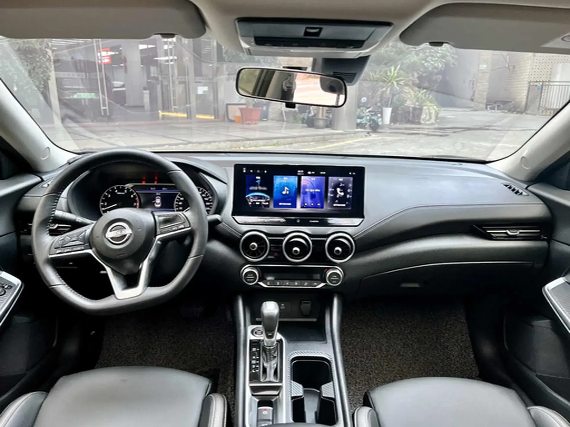 2023 NISSAN SYLPHY thumbnail 3