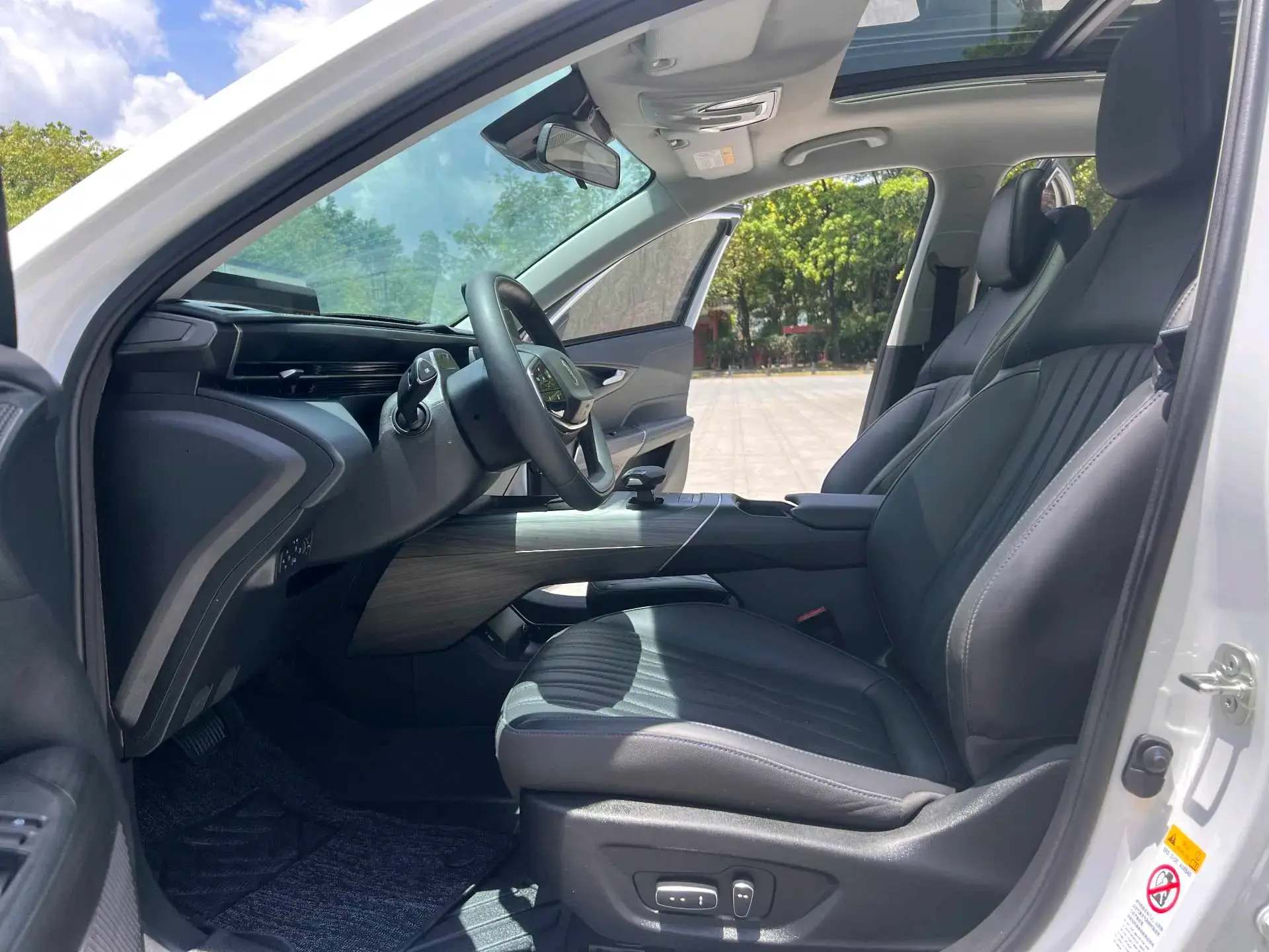 2023 CHANGAN LAMORE thumbnail 4