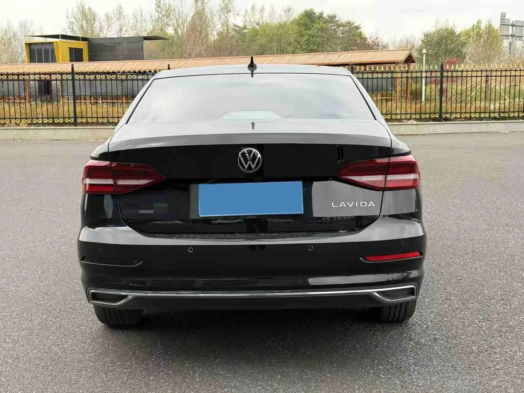 2021 VOLKSWAGEN LAVIDA thumbnail 4