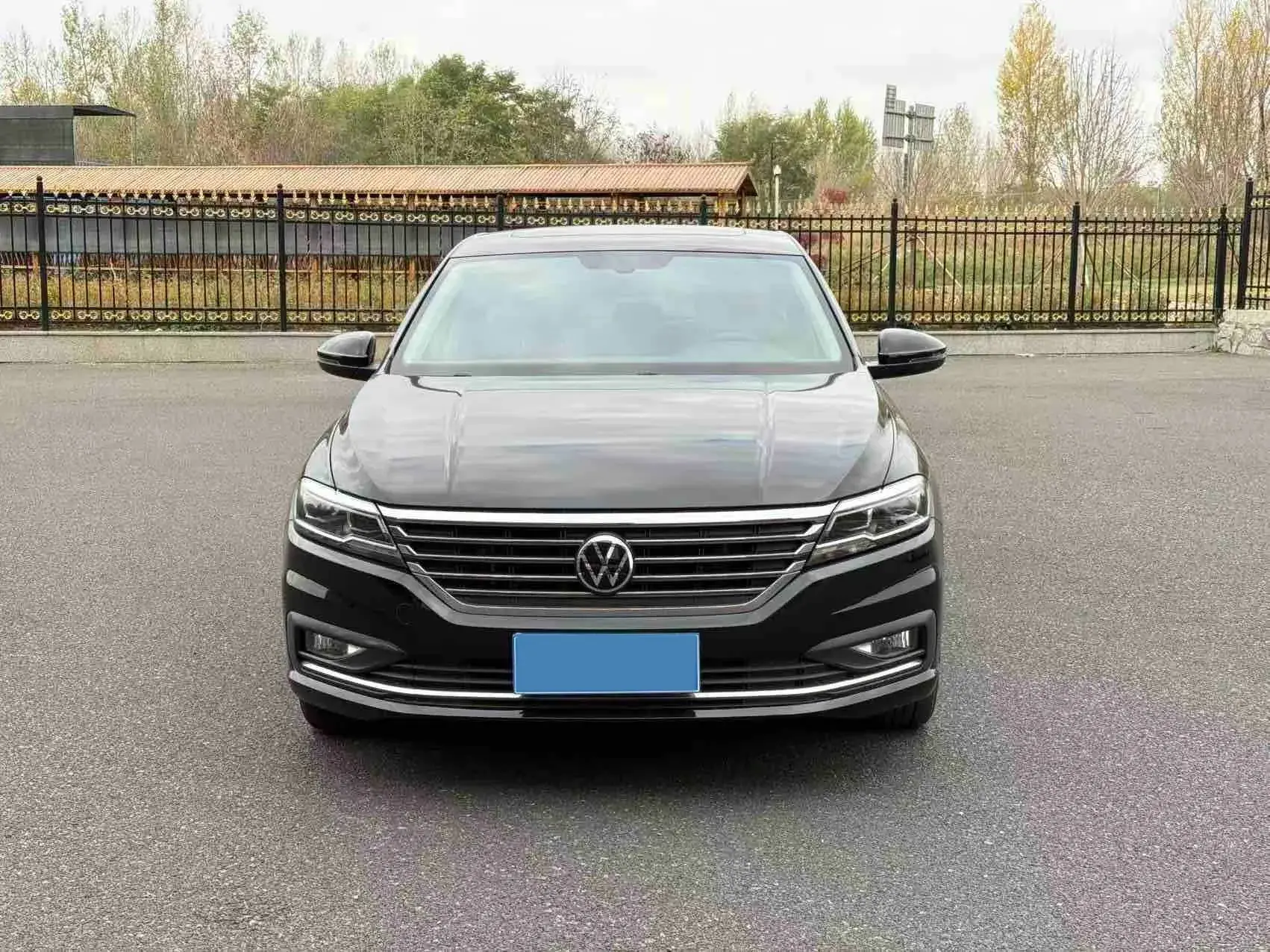 2021 VOLKSWAGEN LAVIDA thumbnail 2