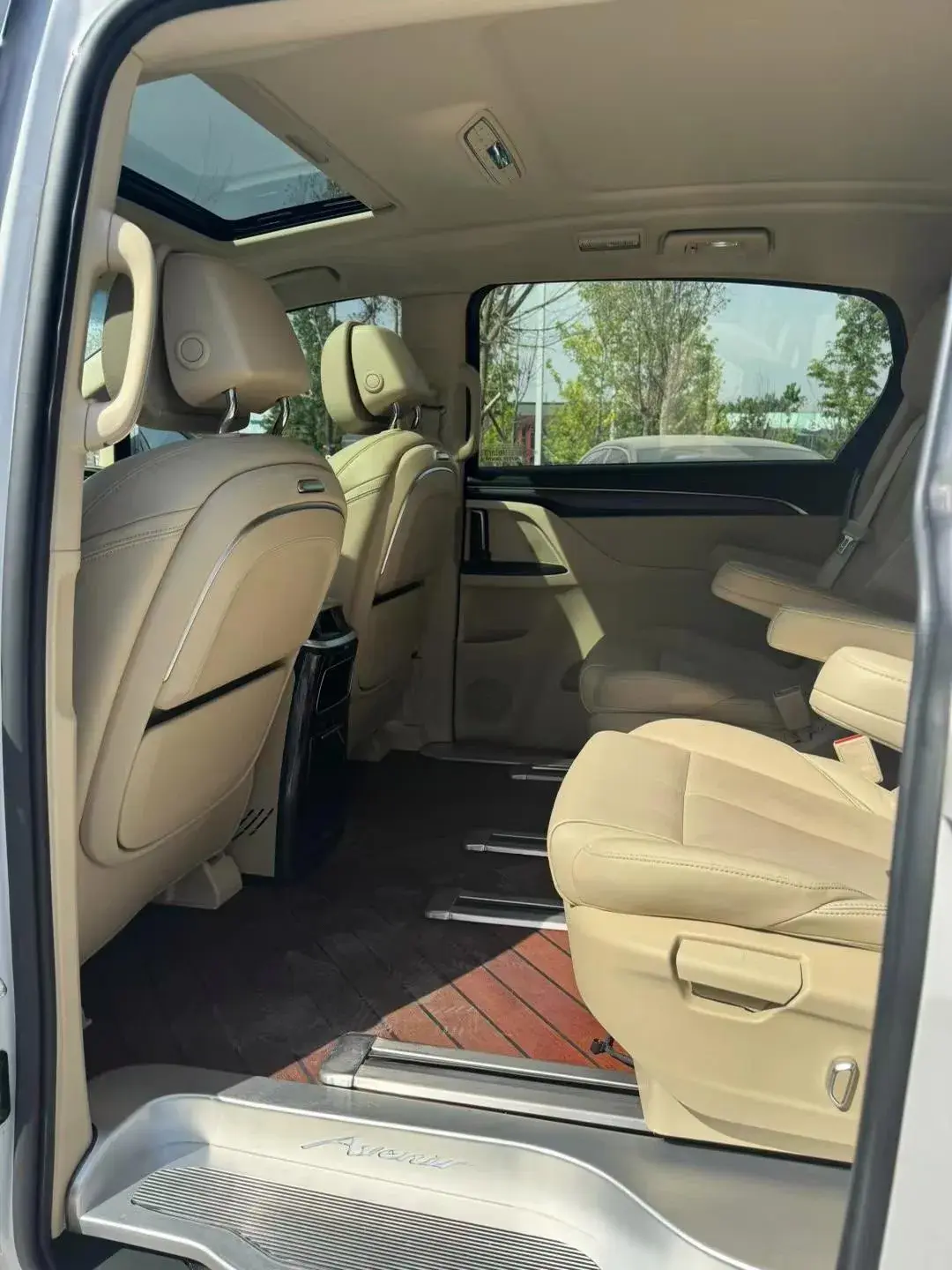 2022 BUICK GL8 thumbnail 3