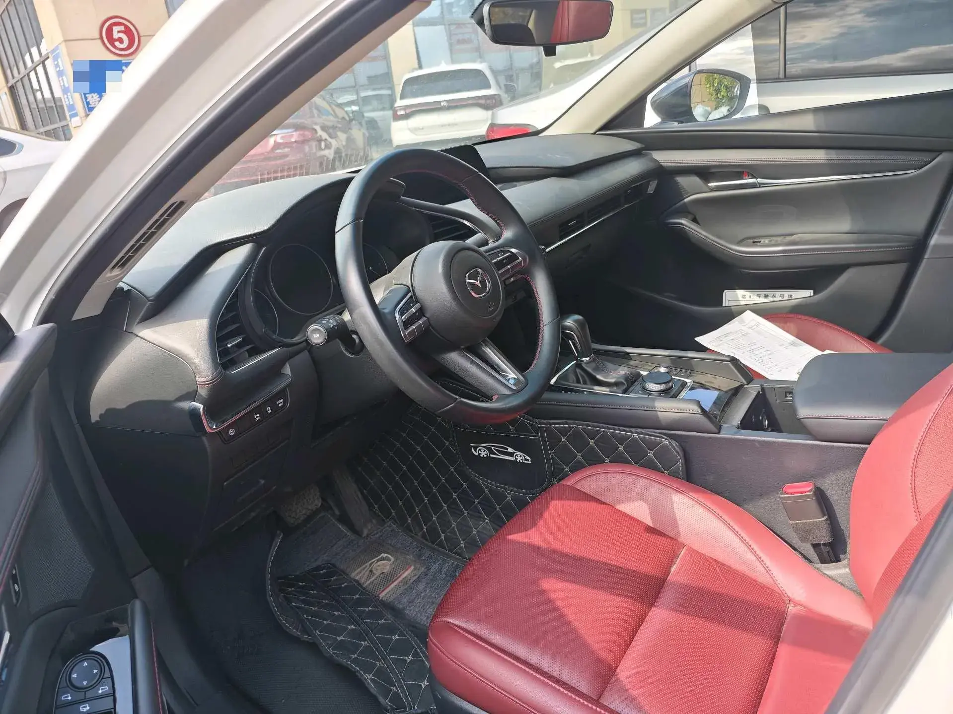 2022 MAZDA 3 thumbnail 4