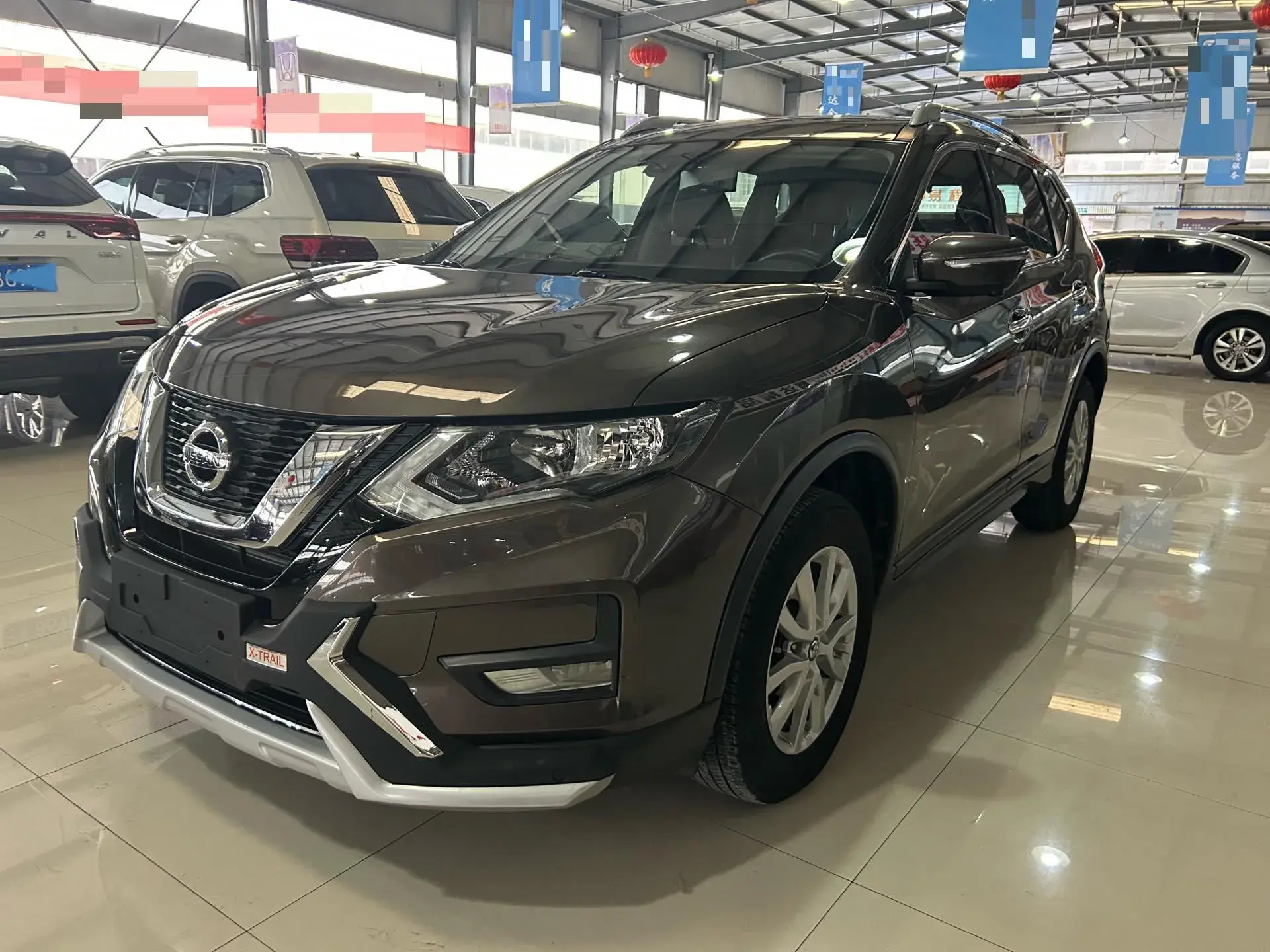2019 NISSAN X-TRAIL view 1