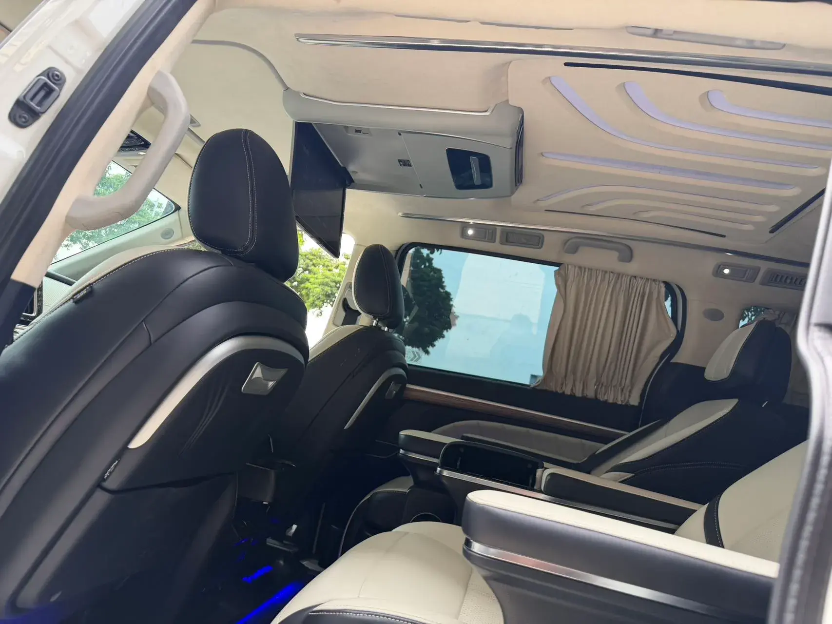 2021 GAC TRUMPCHI thumbnail 4