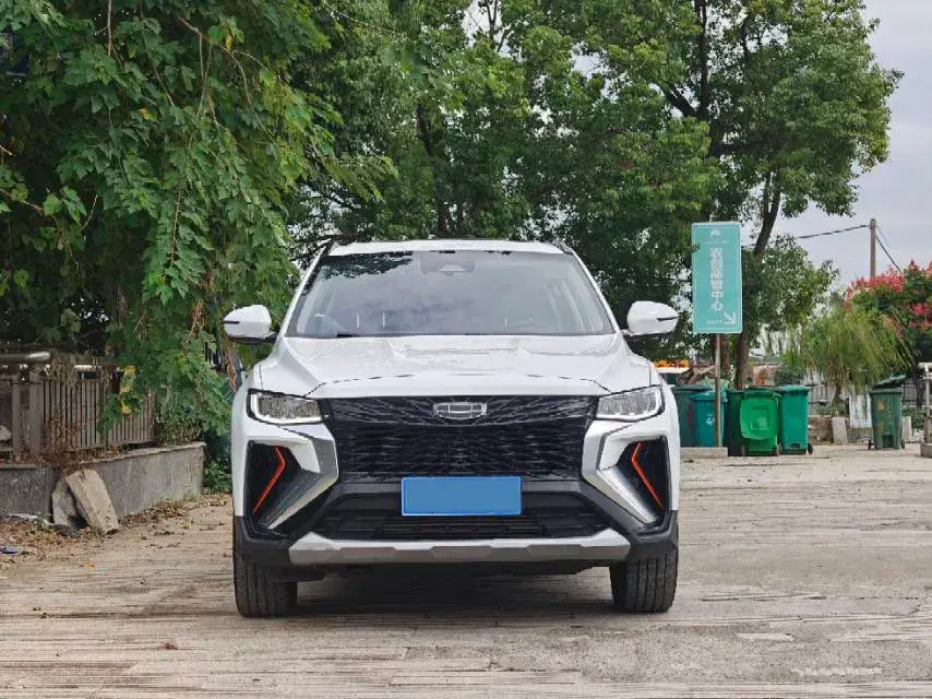 2022 GEELY AZKARRA thumbnail 3