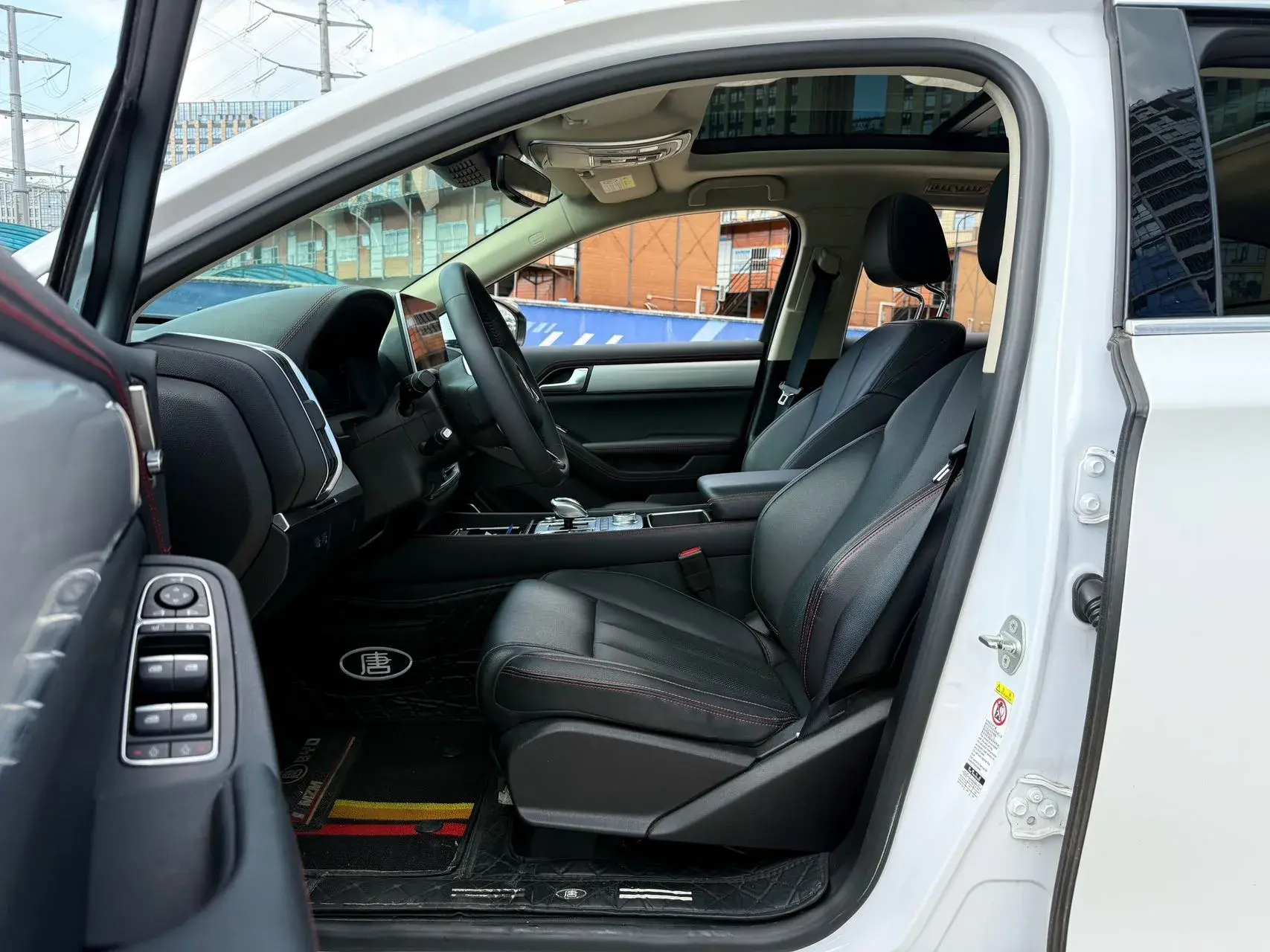 2019 BYD TANG thumbnail 4