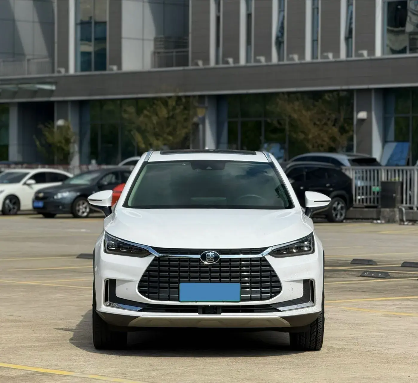 2019 BYD TANG thumbnail 2