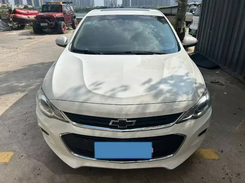 2019 CHEVROLET CAVALIER thumbnail 2