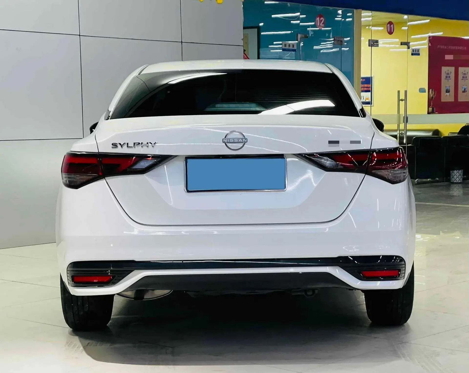 2023 NISSAN SYLPHY thumbnail 4