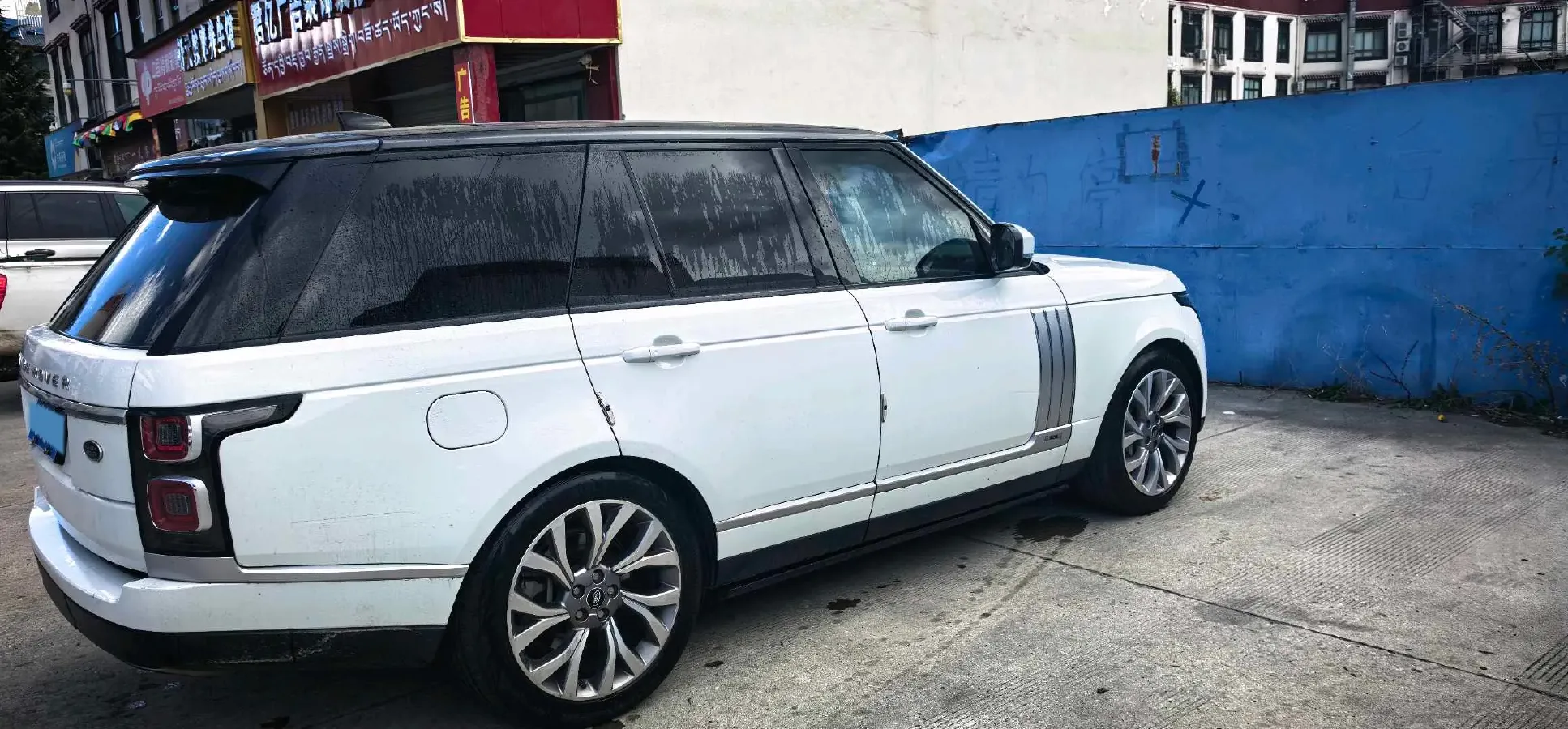 2022 Land Rover Range Rover 3.0T 360HP L6 8AT,autocango,china used car exporter,china ev exporter,chinese used car exporter,chinese used ev exporter