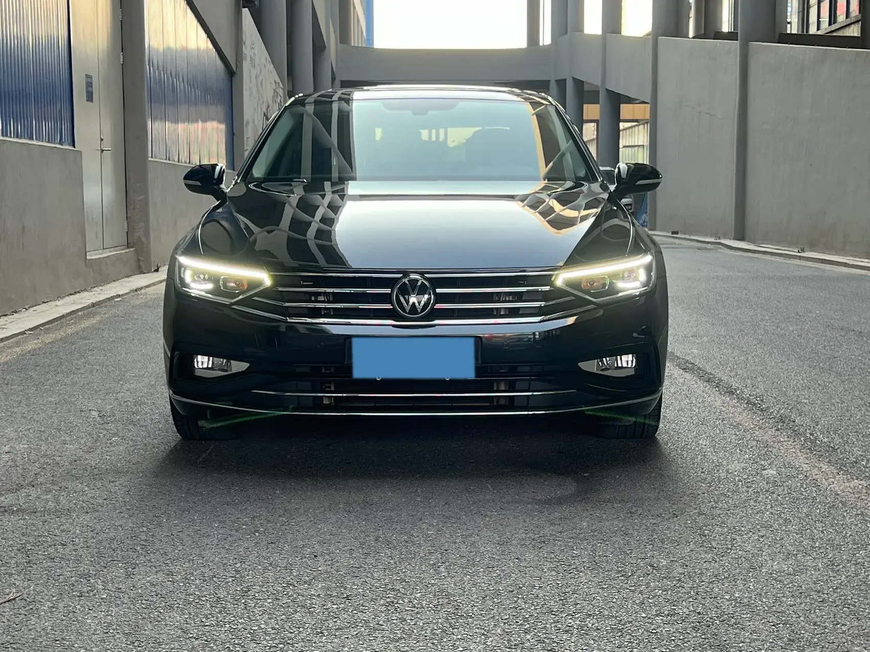 2020 VOLKSWAGEN MAGOTAN thumbnail 2