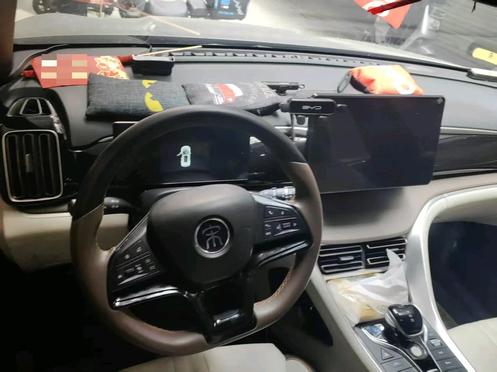 2022 BYD SONG thumbnail 4