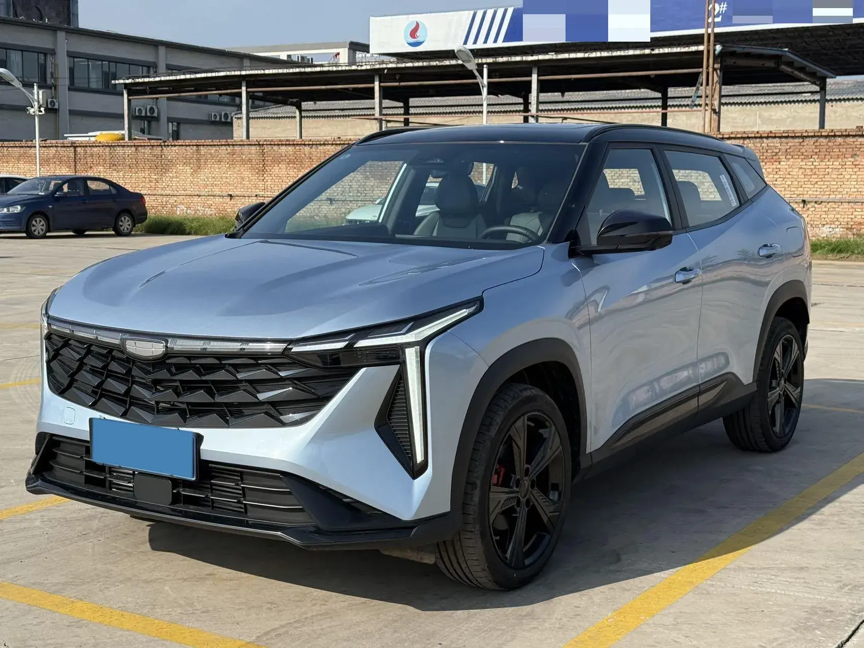 2023 GEELY AZKARRA view 1