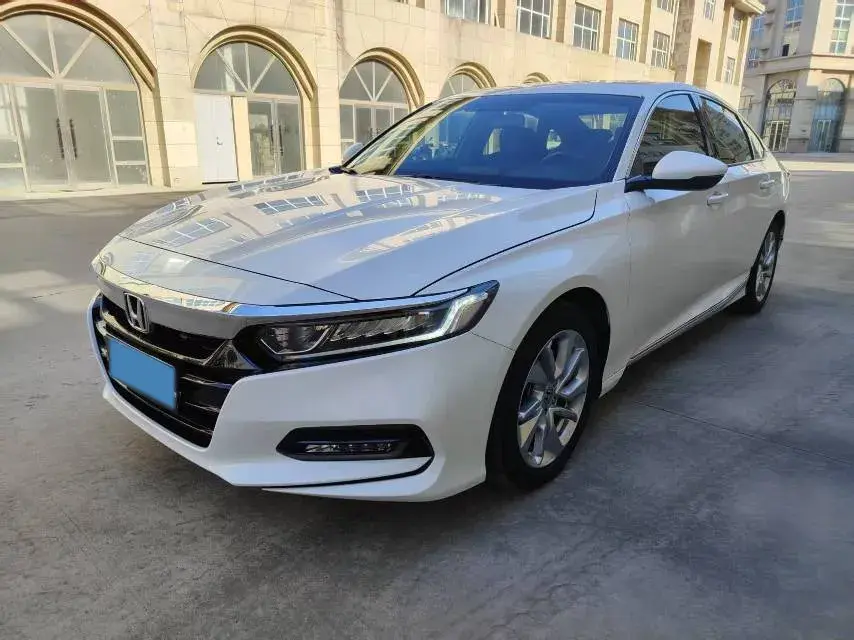 2018 Honda Accord 1.5T 194HP L4 CVT