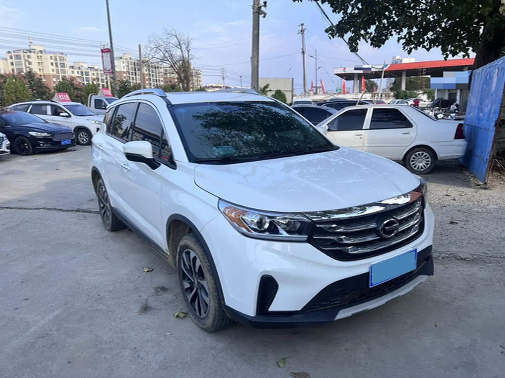 2019 GAC TRUMPCHI thumbnail 3