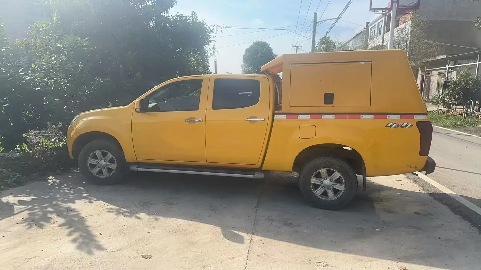 2020 ISUZU LINGTUO thumbnail 3