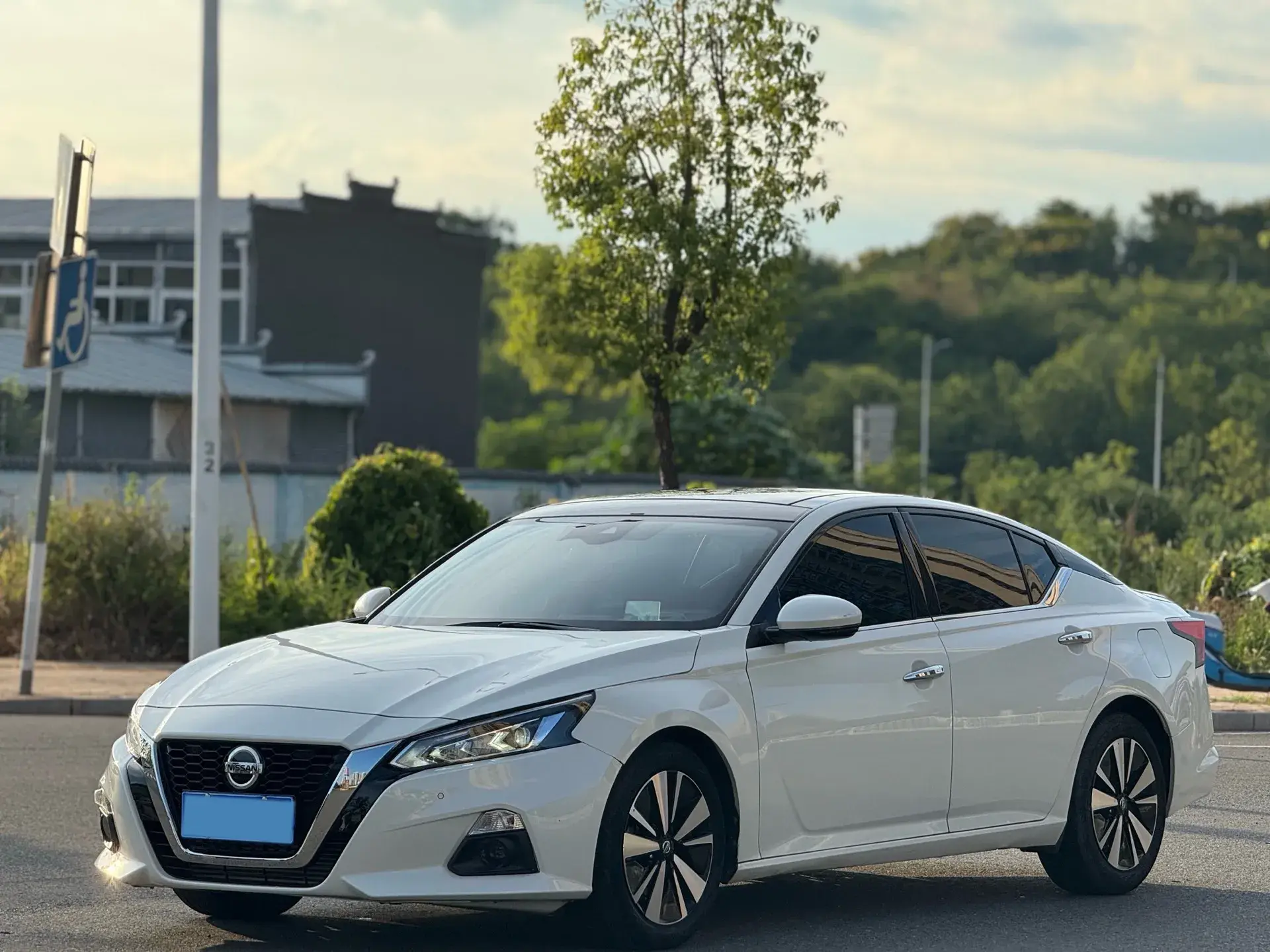 2021 NISSAN TEANA view 1