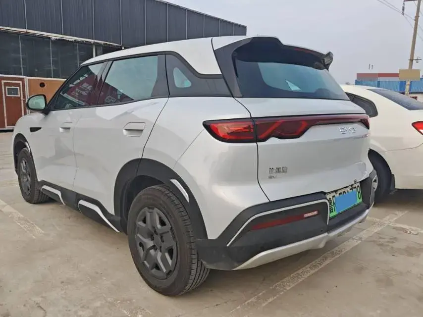 2024 BYD YUANUP thumbnail 4