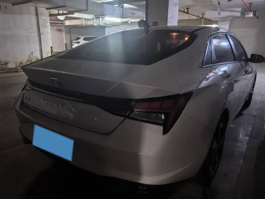 2022 HYUNDAI ELANTRA thumbnail 4