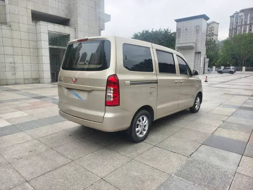 2022 WULING HONGGUANG thumbnail 4