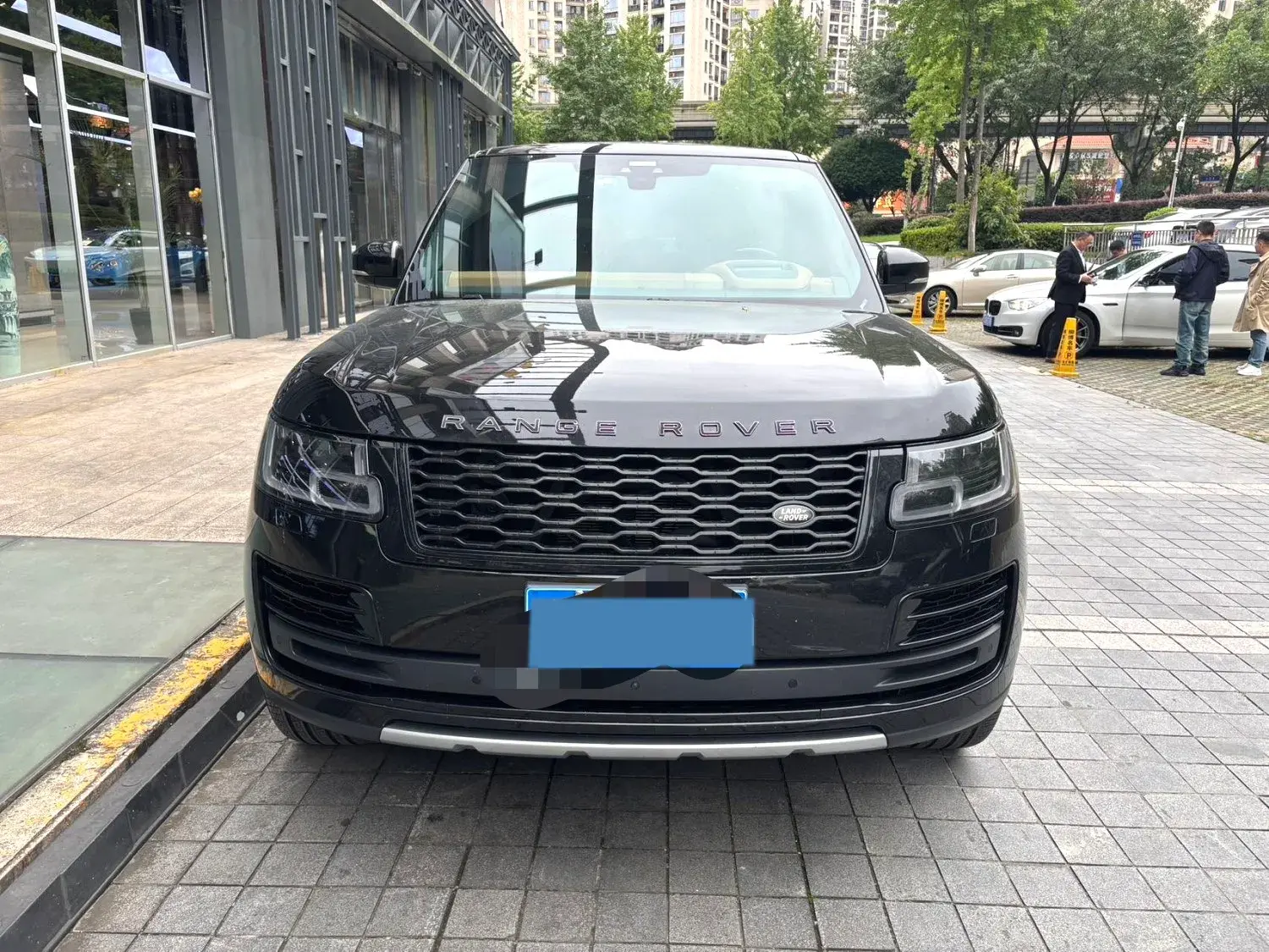 2021 LAND ROVER thumbnail 2