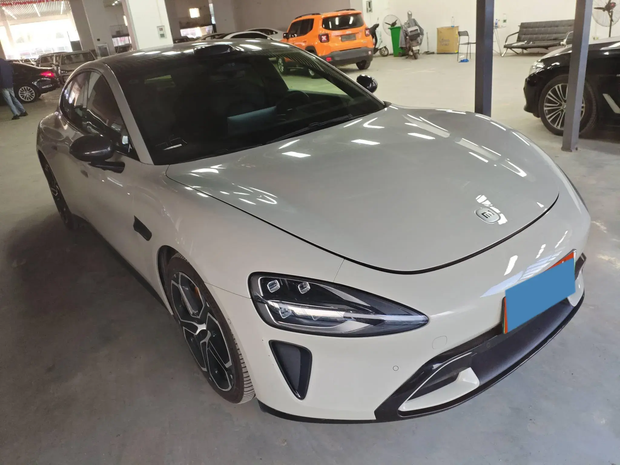 2024 MI SU7 thumbnail 2