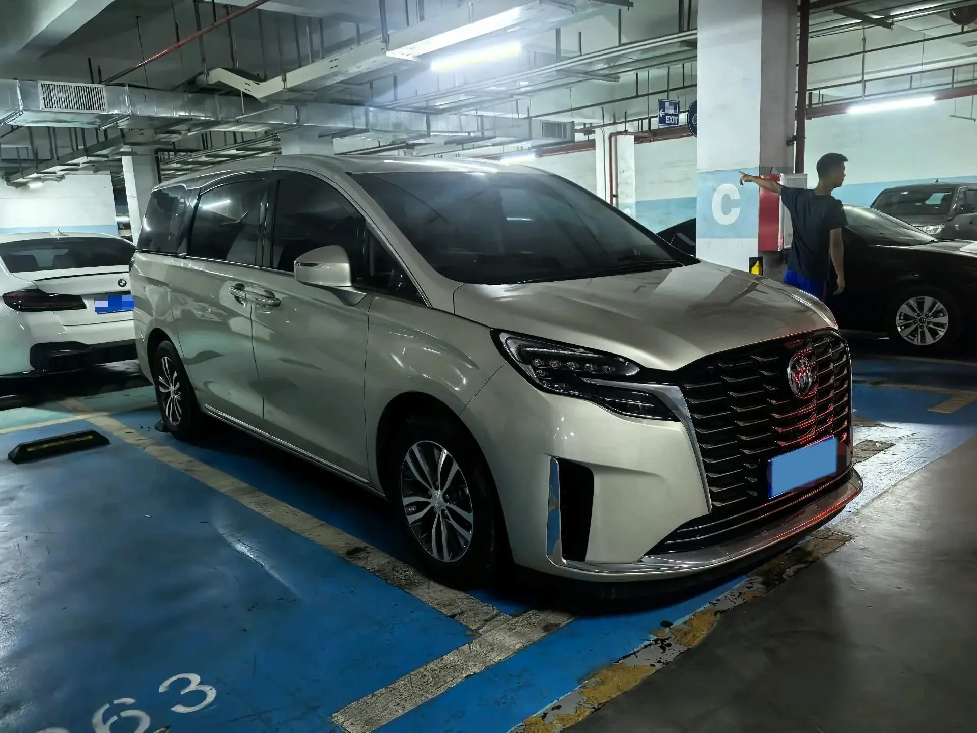 2023 BUICK GL8 thumbnail 3