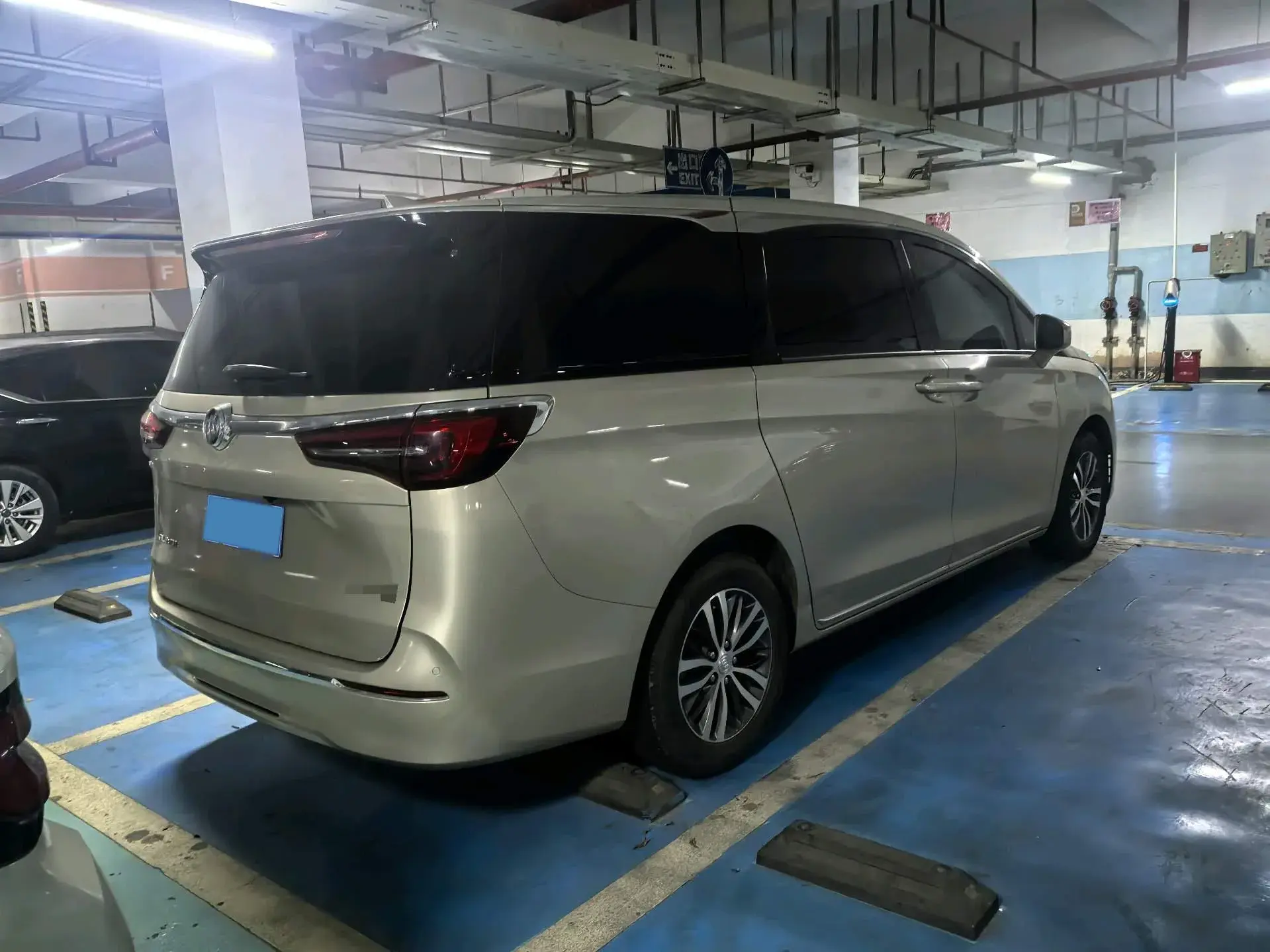 2023 BUICK GL8 thumbnail 4