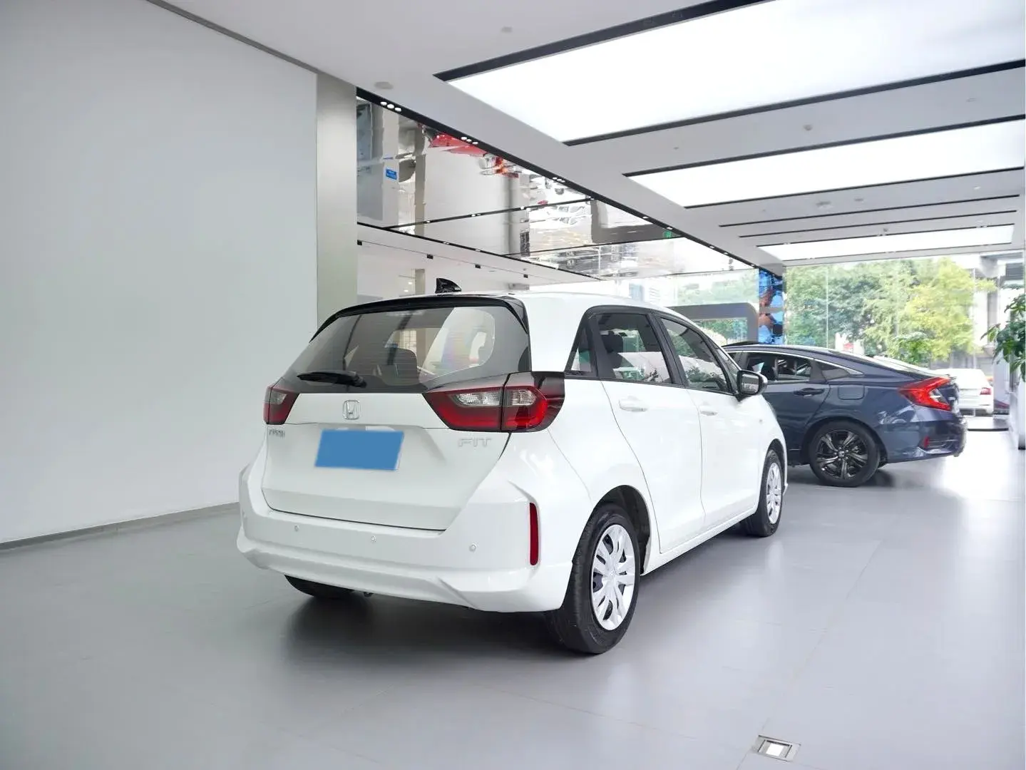 2023 HONDA FIT thumbnail 4