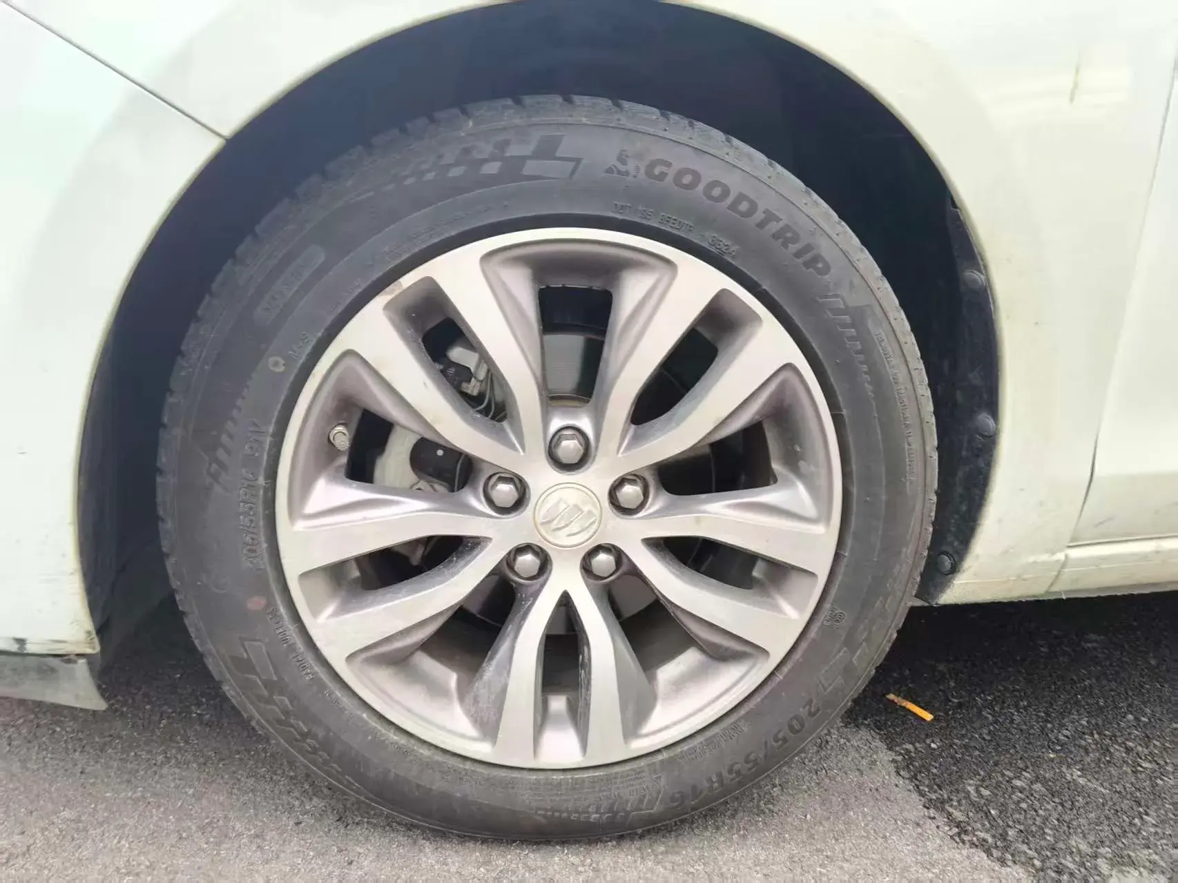 2019 BUICK EXCELLE thumbnail 2