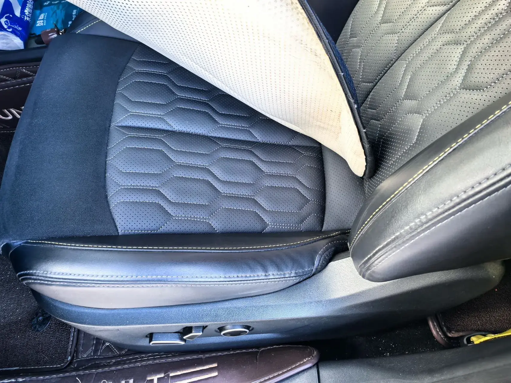 2022 CHANGAN UNI-T thumbnail 4