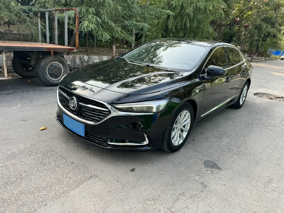 2021 Buick Larcosse 1.5T 169HP L4 9AT